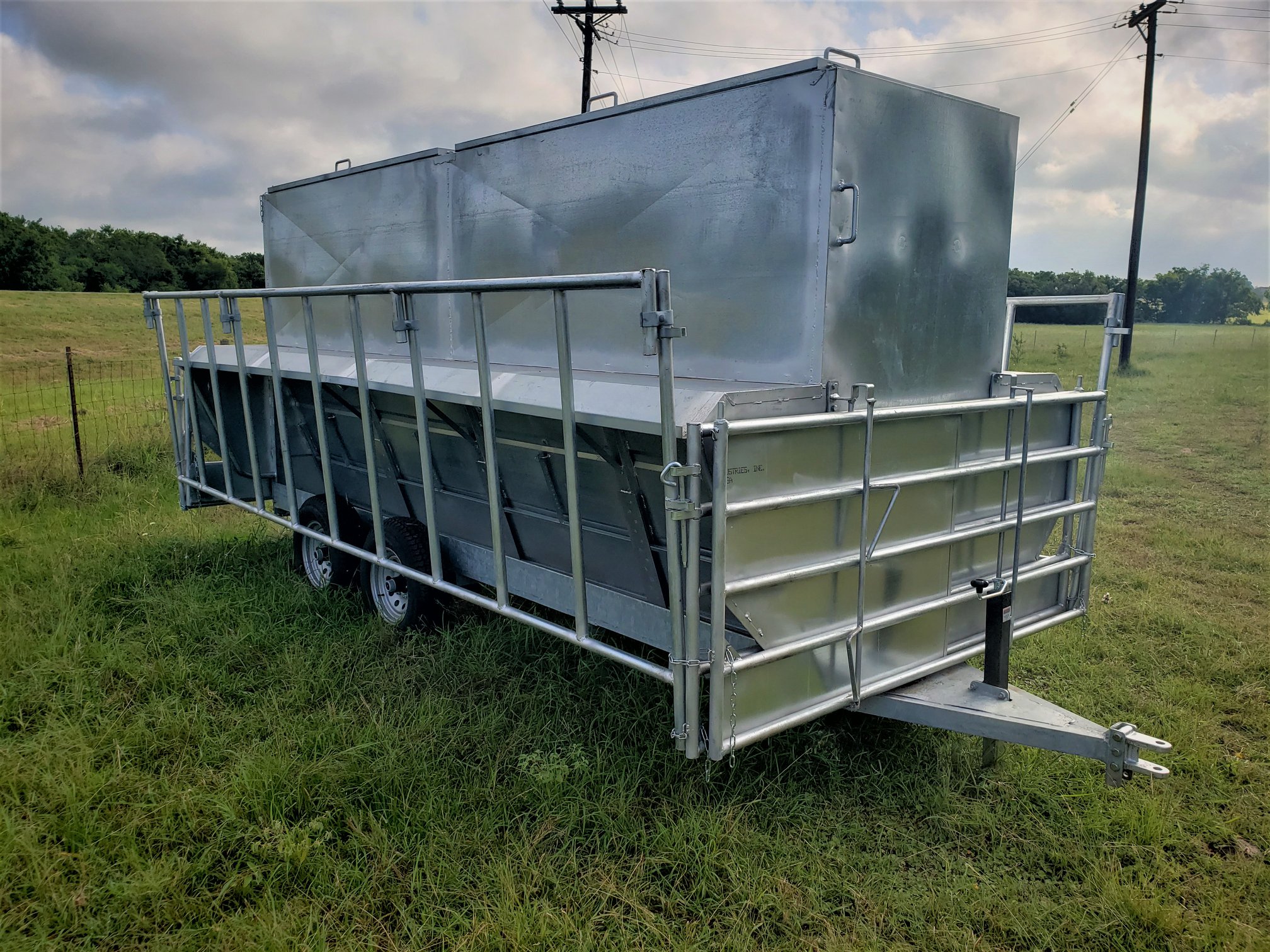 Farm & Ranch Odiorne Feed & Ranch Supply